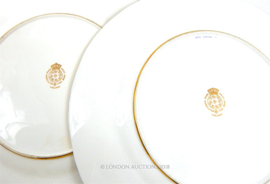 A pair of Royal Worcester porcelain dishes - Image 5 of 6