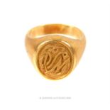 A chunky, 18 ct yellow gold, 19th century, initialled, signet ring