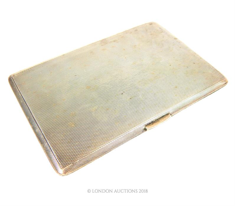 An Art Deco sterling silver cigarette case - Image 4 of 6