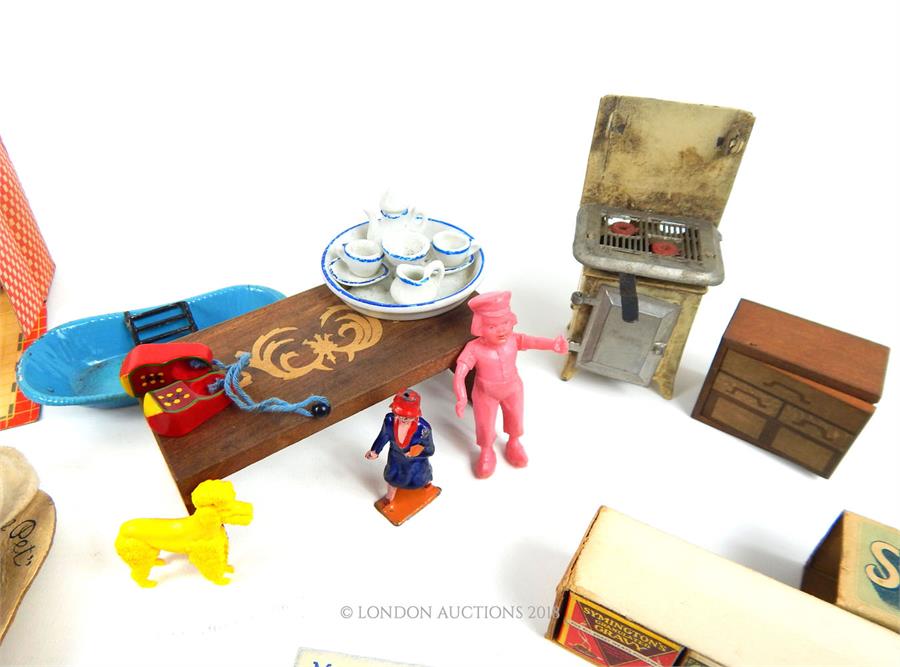 A small collection Dolls house furniture, a jack in the box toy and playing cards. - Image 3 of 5