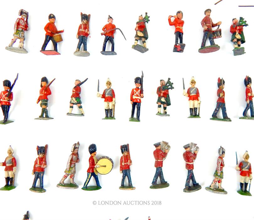 A collection of over 60 vintage Britains and uknown manufactured die-cast lead toy soldiers - Image 3 of 3