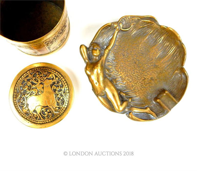 A collection of antique and period, brass items - Image 2 of 3