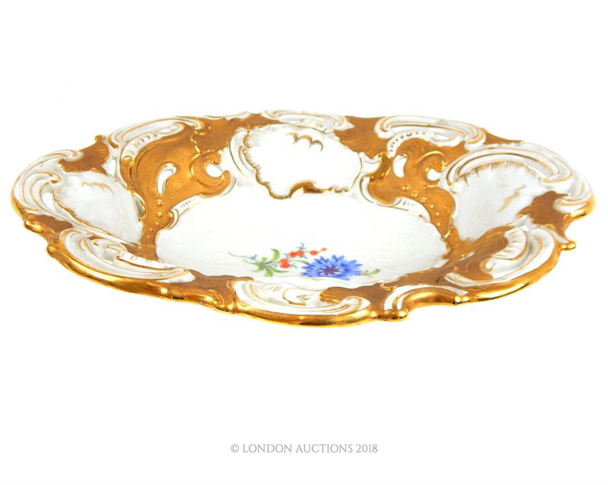 A Meissen porcelain bowl, of oval Rococo form - Image 2 of 4