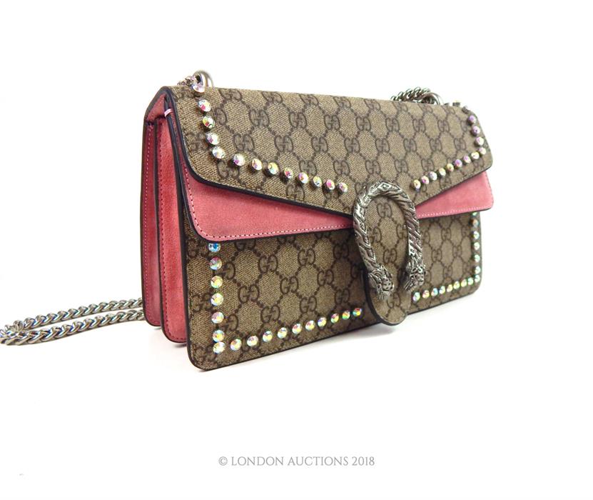 A Gucci bag - Image 2 of 4