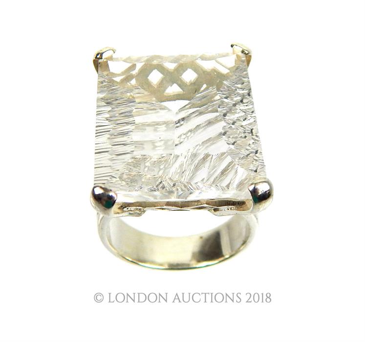 A substantial, sterling silver and faceted rock crystal ring - Image 4 of 4