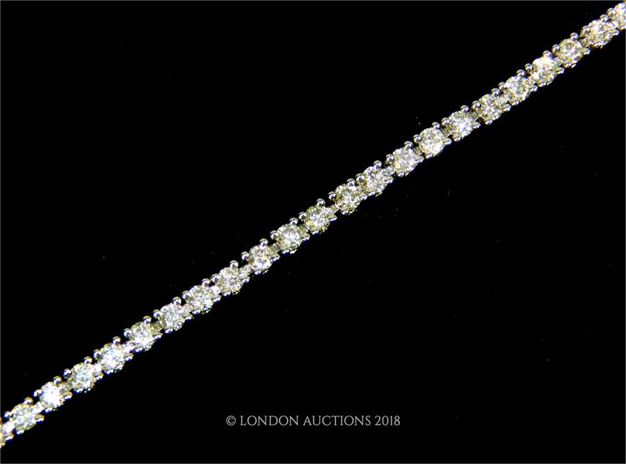 A brand-new, 18 ct white gold and diamond tennis bracelet (2.5 carats approx) - Image 2 of 2