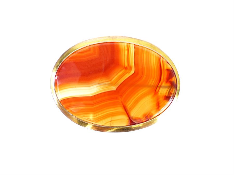 Agate oval brooch