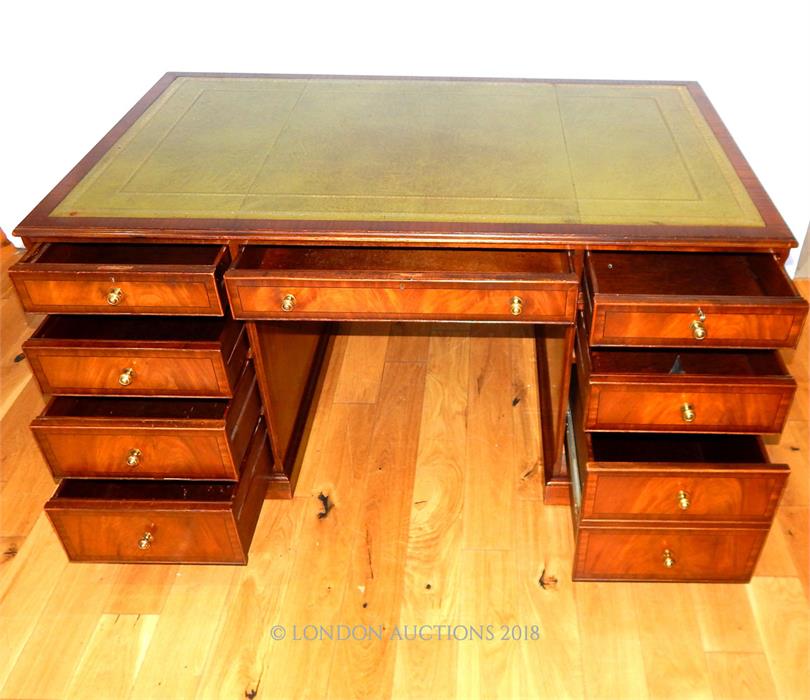 A mahogany and cross banded pedestal desk - Image 3 of 3