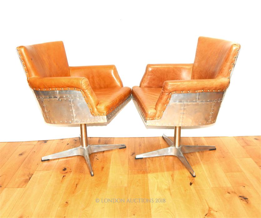 A pair of Aviator style aluminium swivel chairs - Image 2 of 6