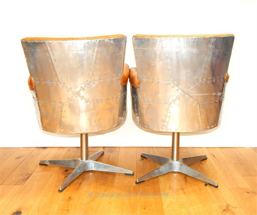 A pair of Aviator style aluminium swivel chairs - Image 6 of 6