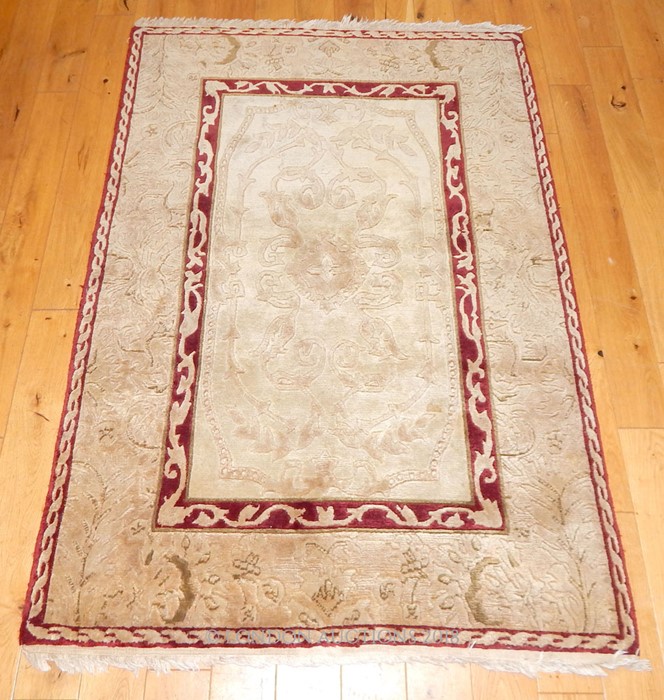 English Style Handmade Rug.