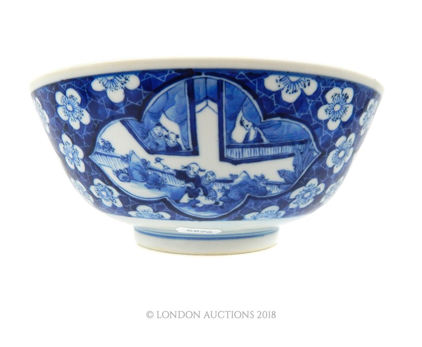 A Chinese Blue and White Bowl - Bild 3 aus 4