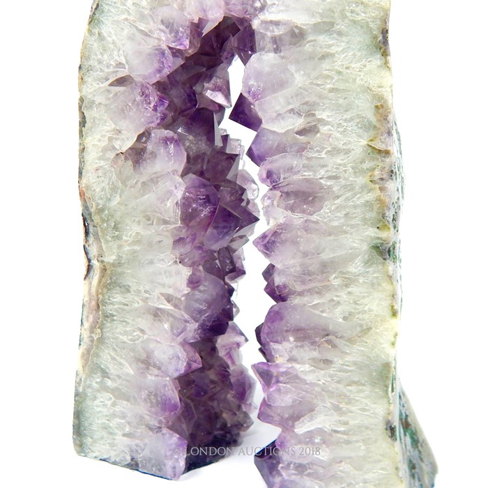 Amethyst Cathedral, Brazil - Bild 3 aus 10