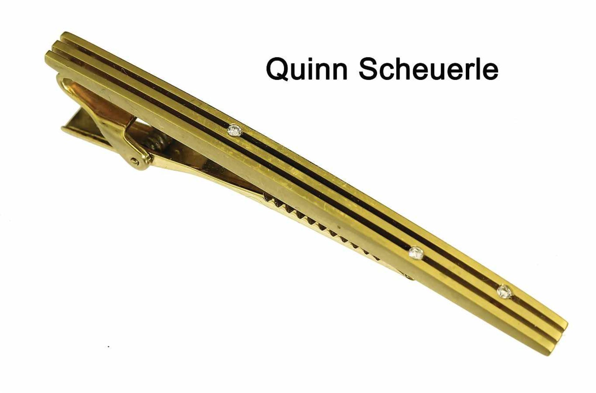 Krawattenklammer "QUINN SCHEUERLE", GG 750/000, sig.: Quinn, 3 Brillanten ca. 0,035 ct w-si, L =