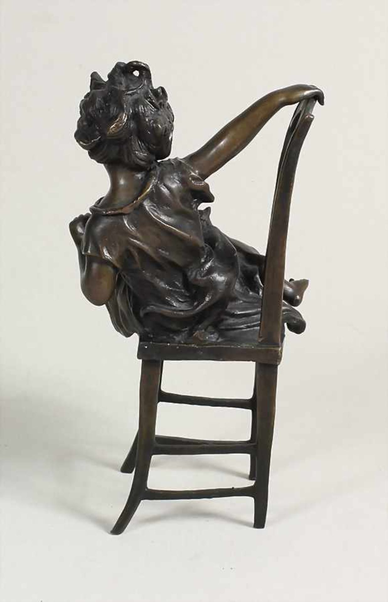 Broncefigur, "MÄDCHEN mit KATZE", sig.: F Iffland PARIS (1862-1935). Kl.Mädchen (auf einem Stuhl) - Bild 3 aus 3