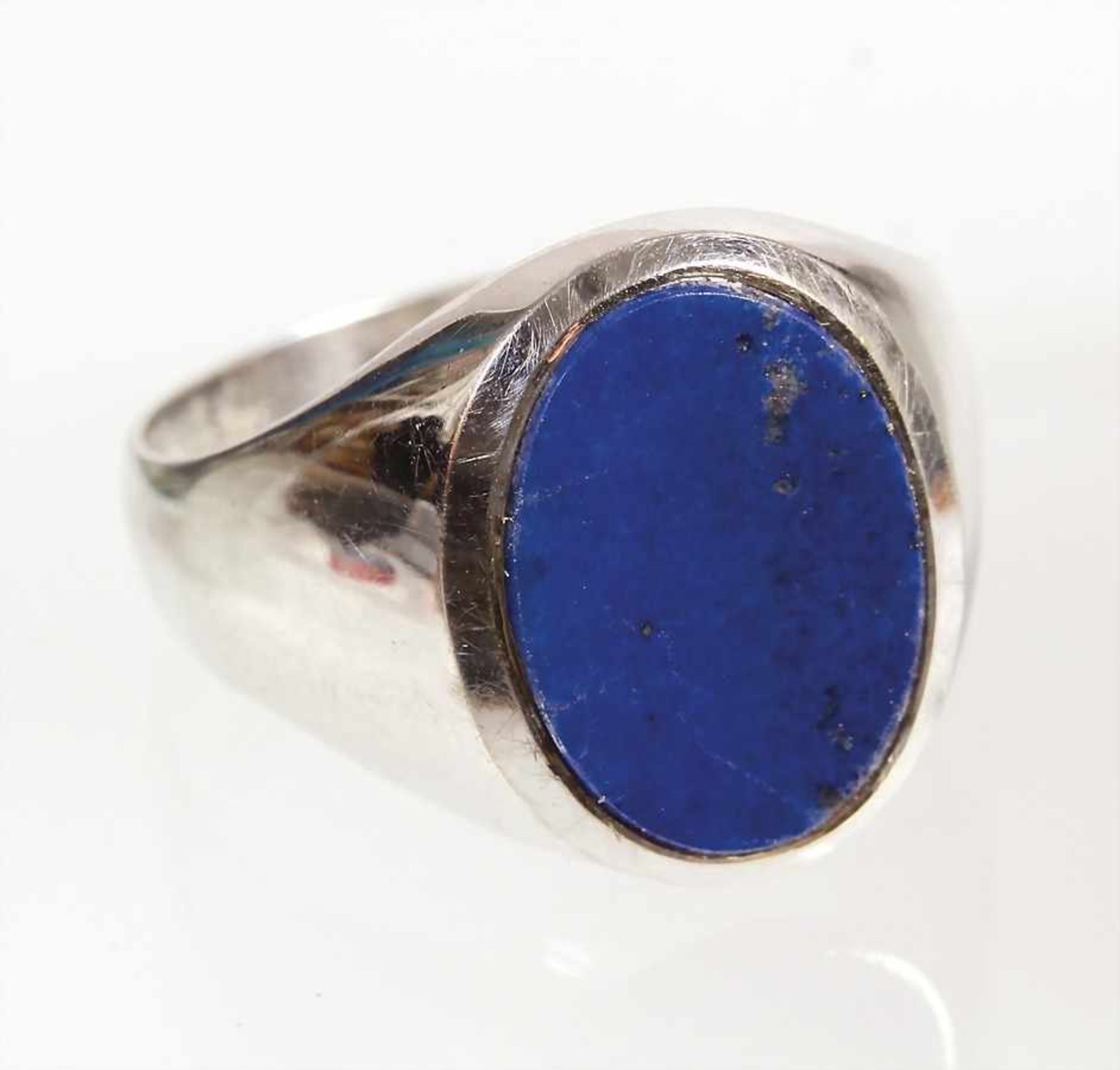 Herren-Siegelring, WG585/000, mit ovaler Lapislazuli-Platte, RW ca. 63