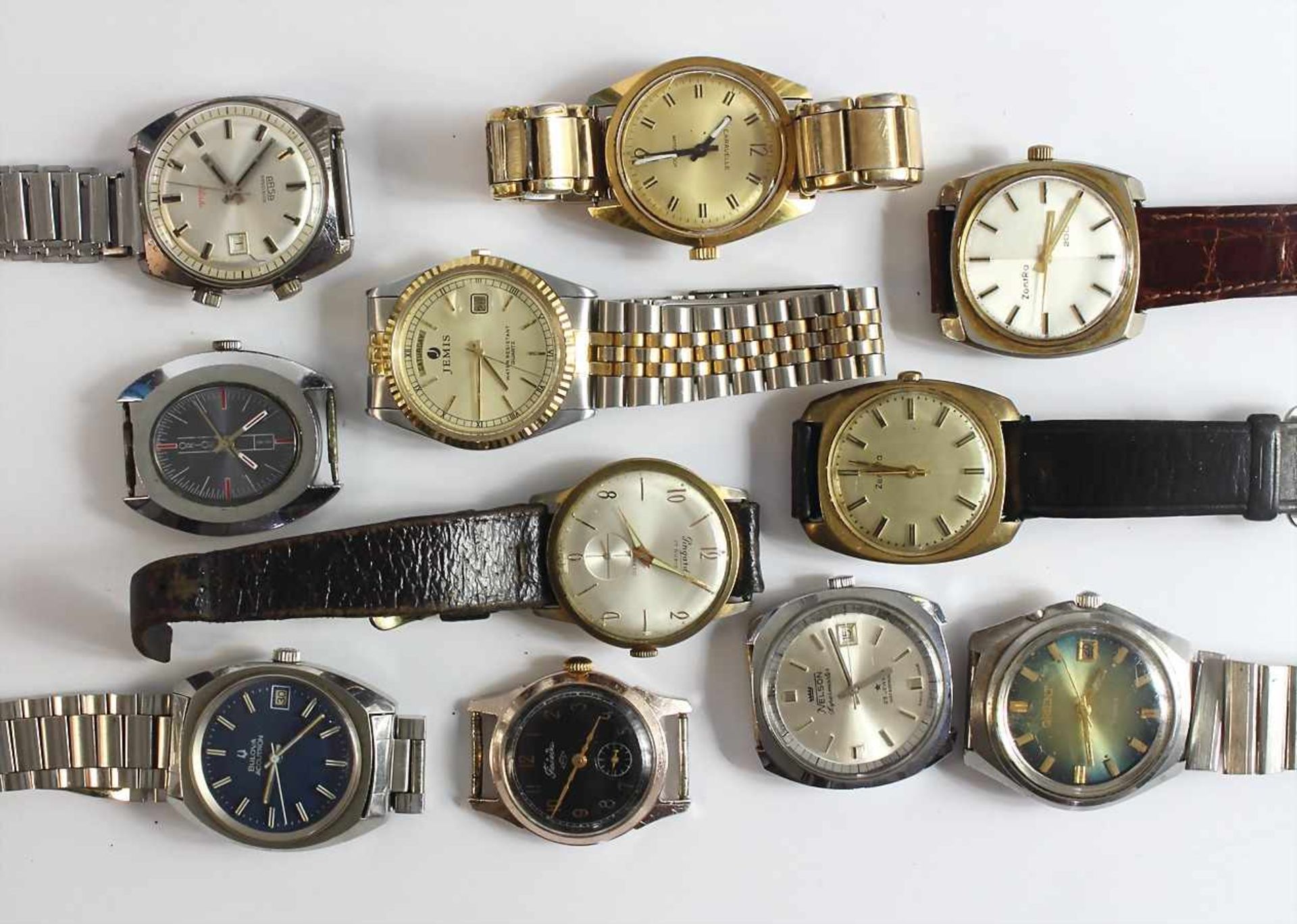 11 Herren-Armbanduhren "VINTAGE", 1 BULOVA ACUTRON, 2 ORIENT, 1 PINGARD, 2 ZENTRA, 1 NELSON