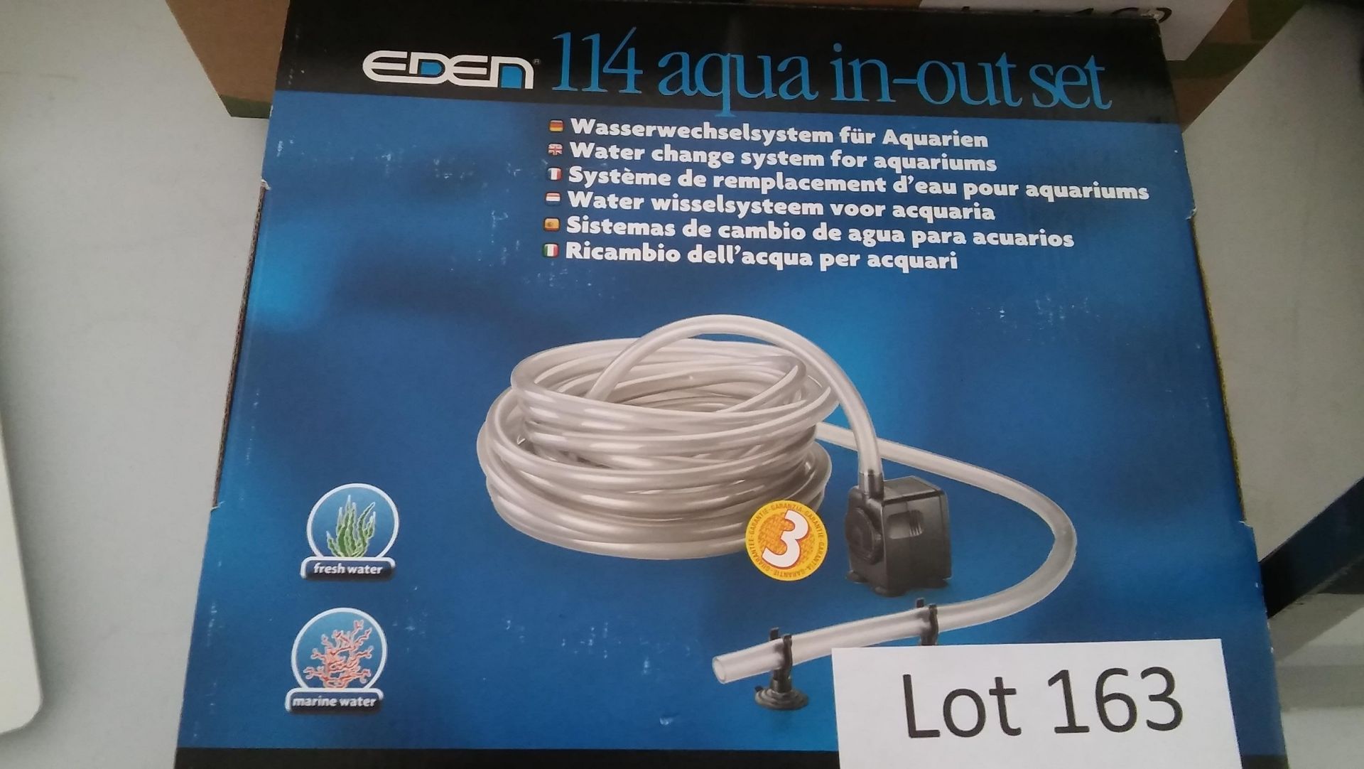 "Eden" 114 aqua in-out set. Water change system for aquariums.Easily adaptable European plug.New.