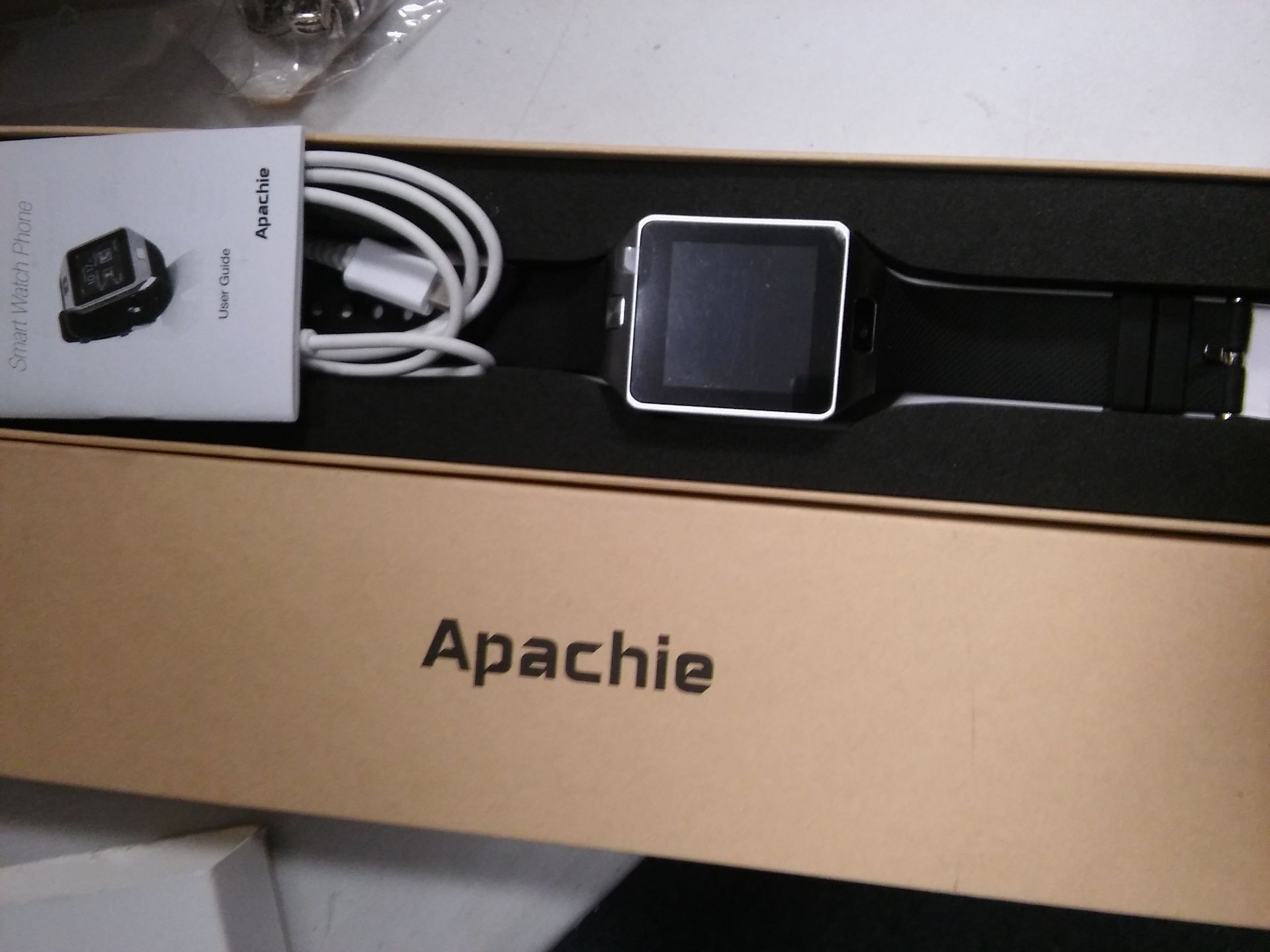 Apachie DZ09 smart watch.New.