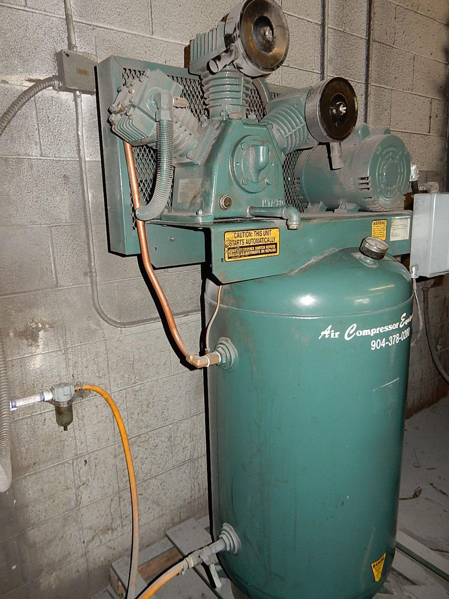 Air Compressor - Image 3 of 5