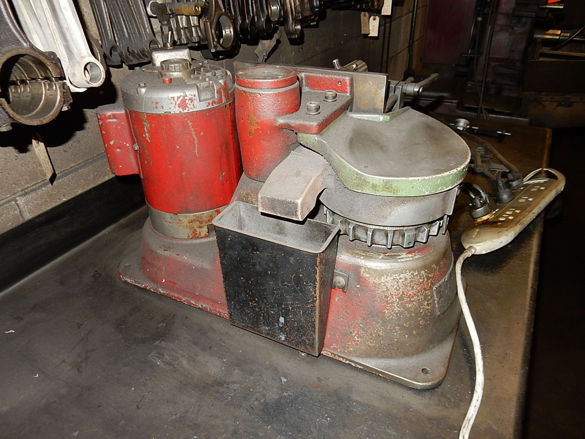Sunnen Cap and Rod Grinding Machine - Image 3 of 3