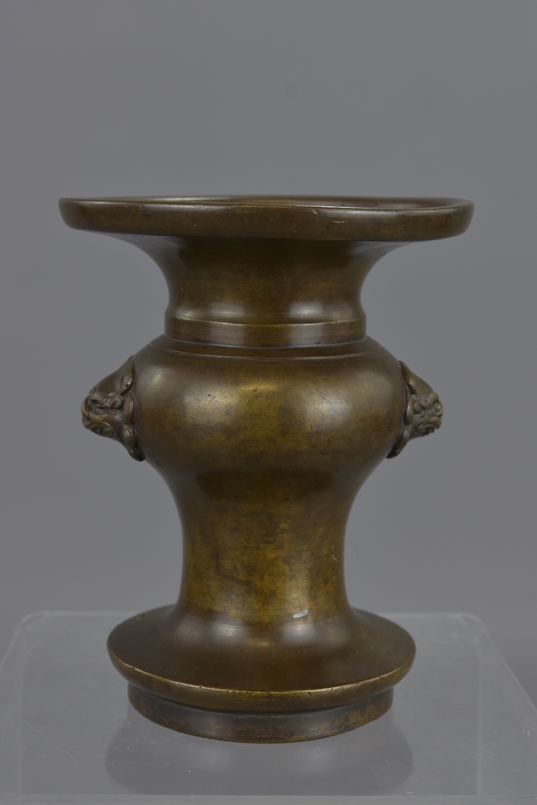 A CHINESE BRONZE VASE - Image 6 of 9