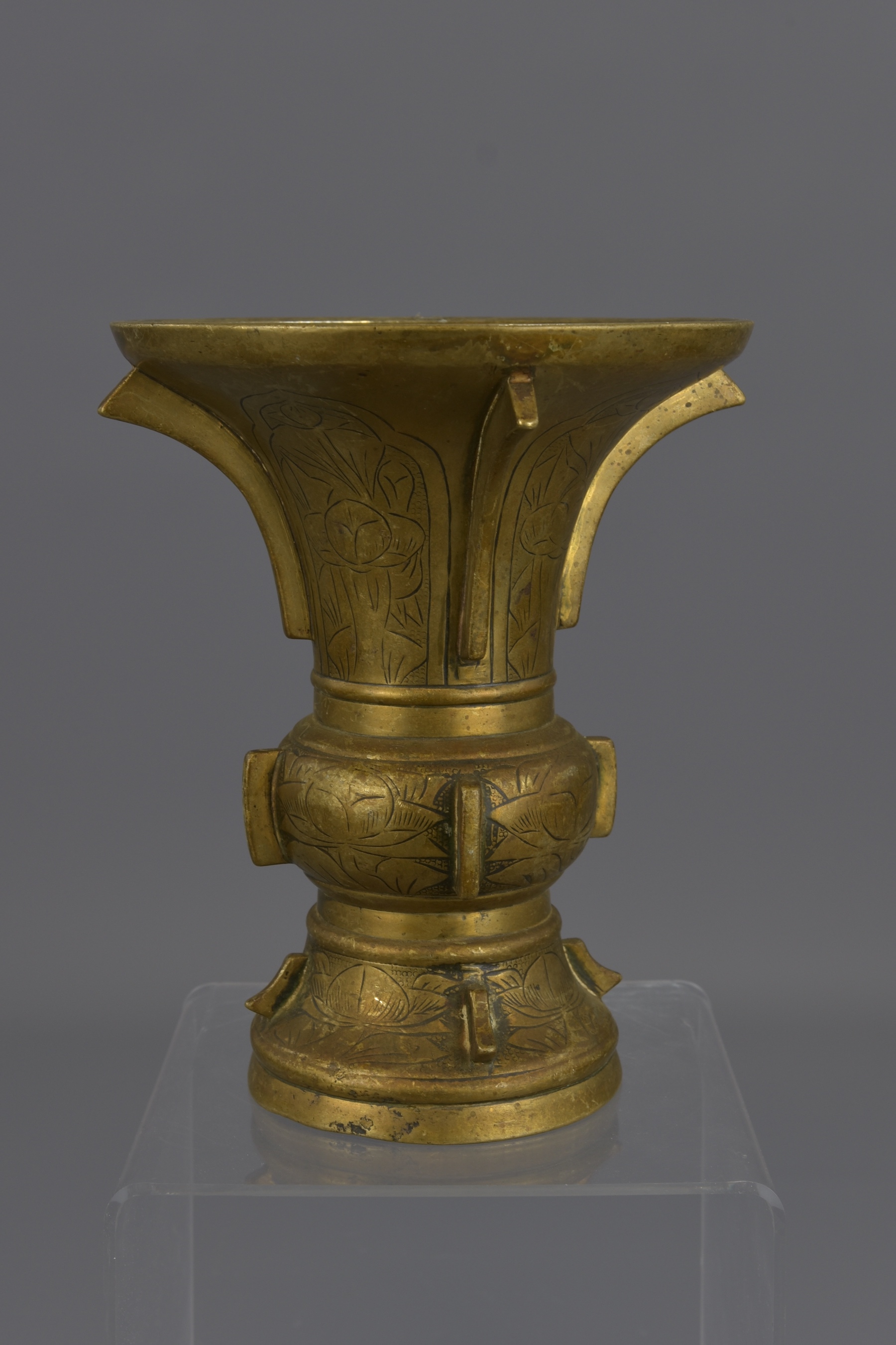 A CHINESE GU SHAPED VASE - Image 10 of 12