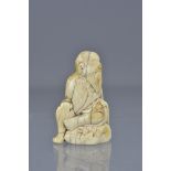 18TH CENTURY JAPANESE IVORY NETSUKE