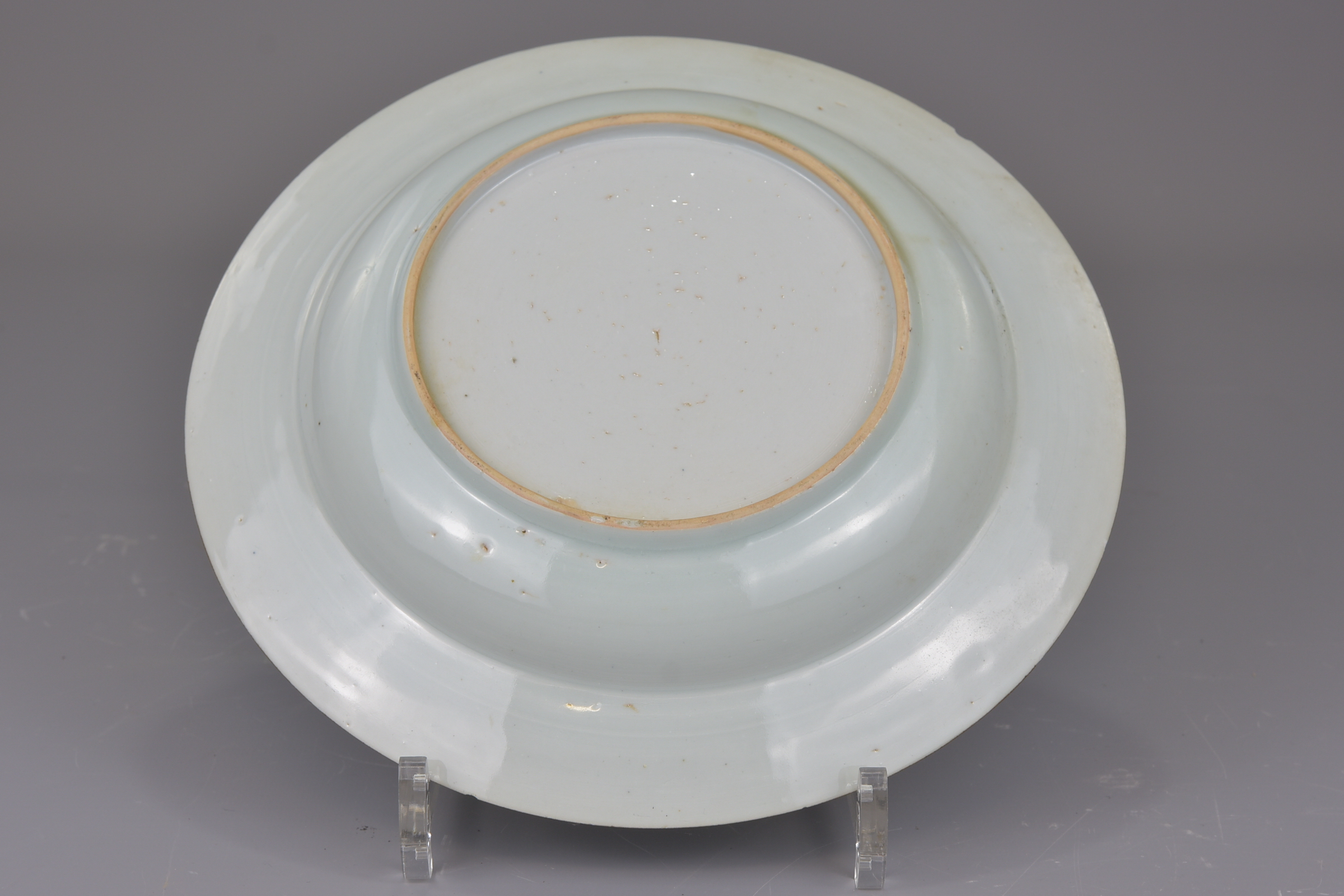 Two 18/19th century Chinese blue and white porcelain dishes together with a soapstone brush washer. - Image 7 of 7