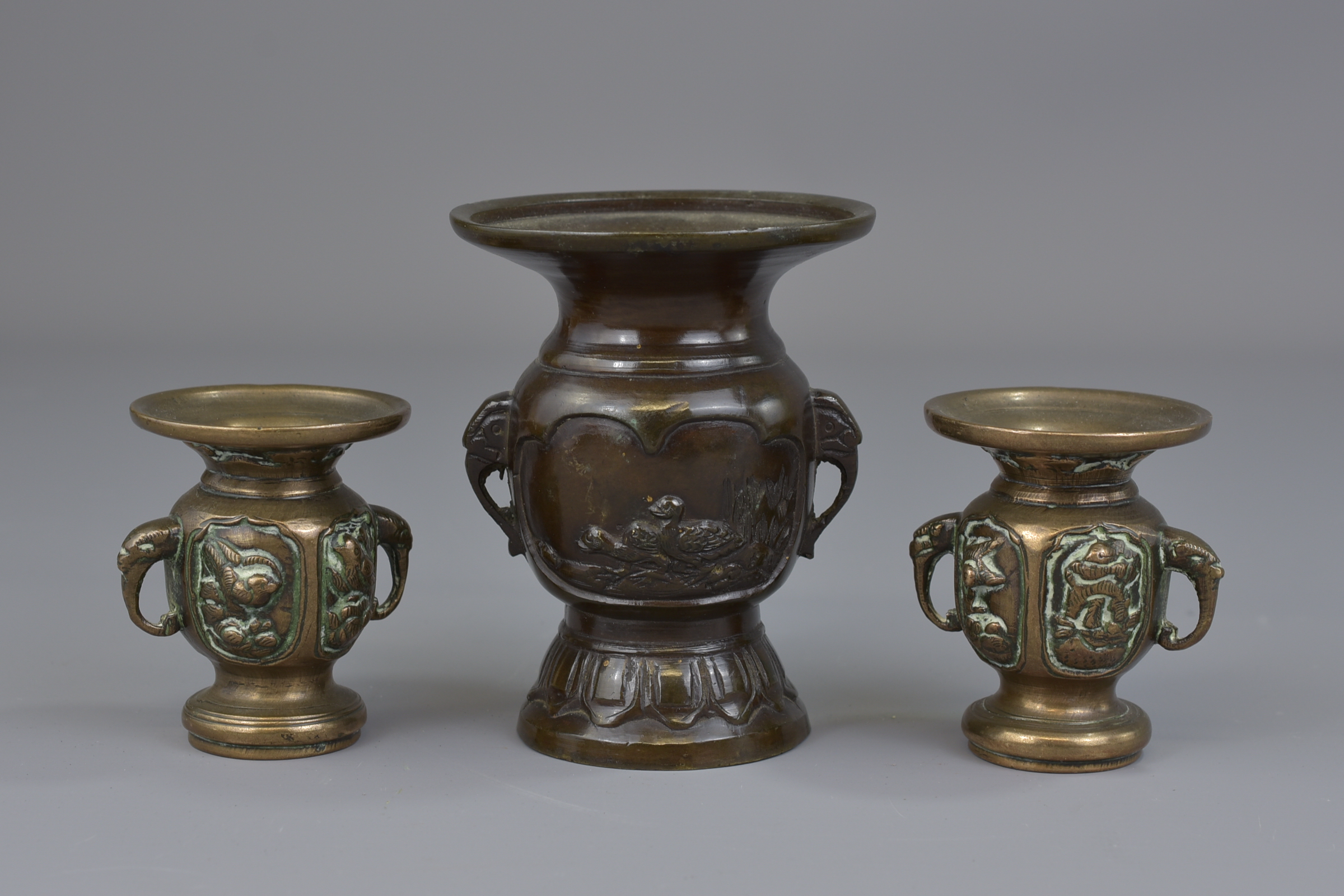 Three Japanese 19th century bronze vases. 6.5 cm - 10 cm tall. - Image 3 of 5