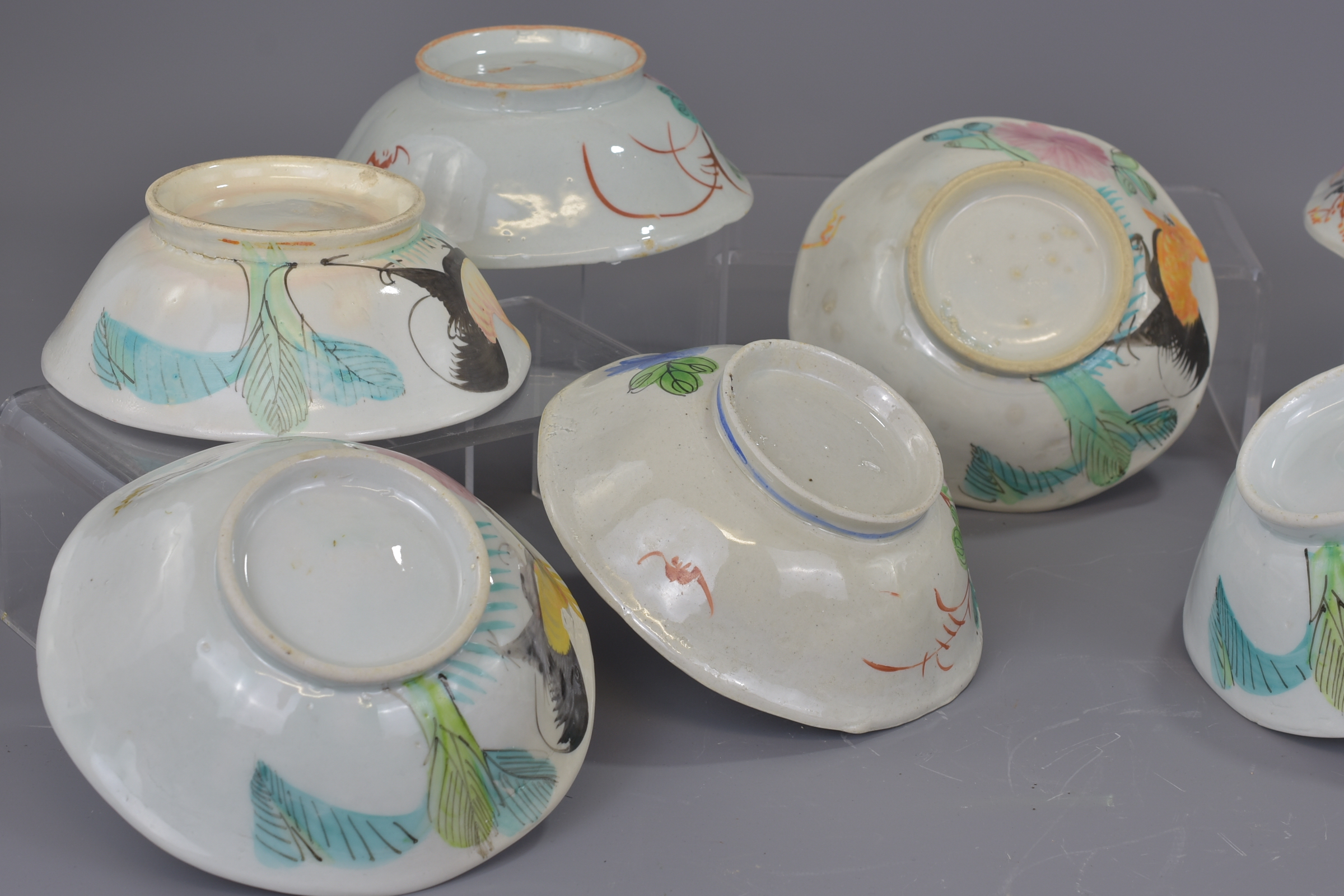 A set of nine early 20th century Chinese porcelain bowls. 15.5cm diameter (9) - Image 7 of 8