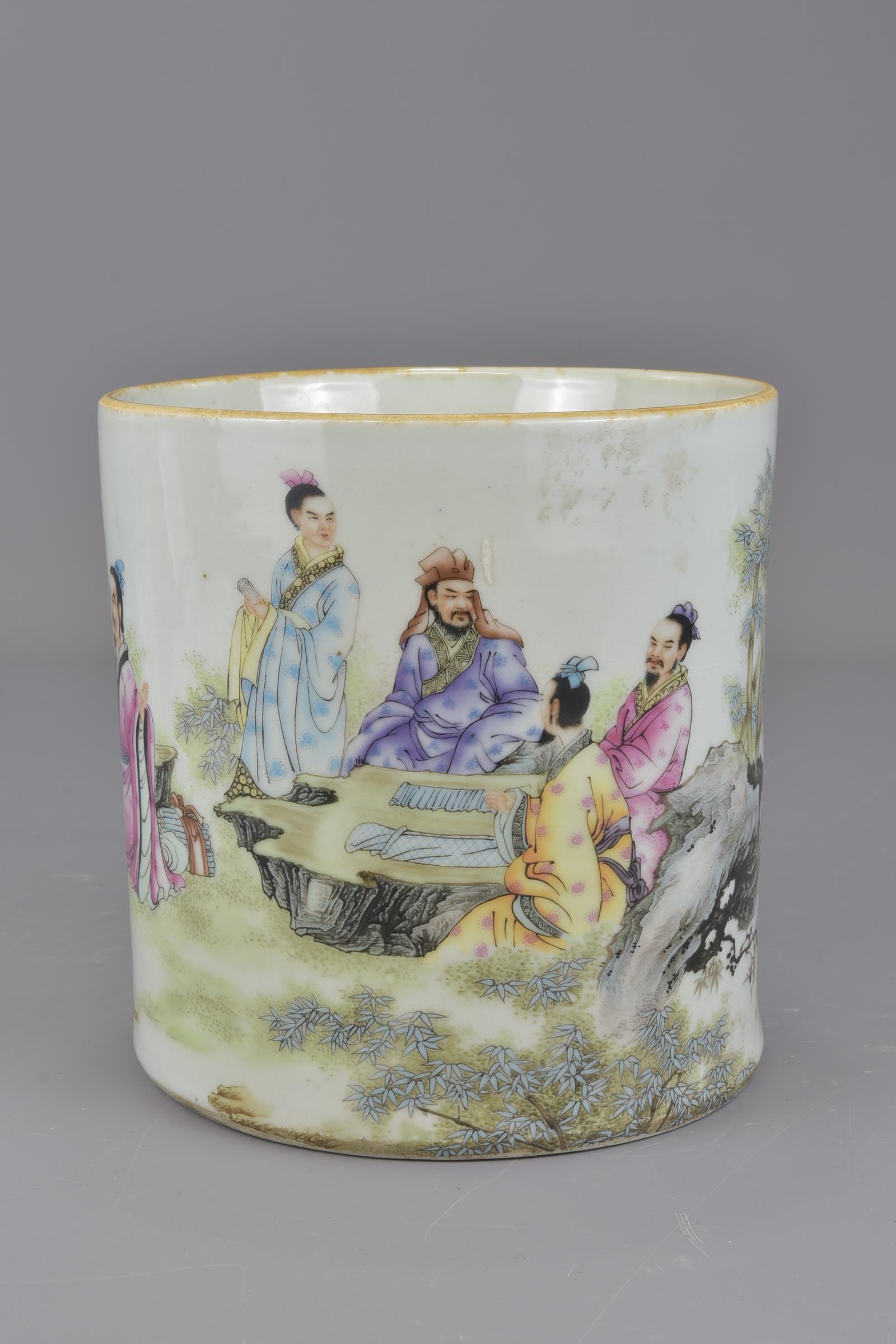 A Chinese 19th century famille rose porcelain brush pot with four character mark of Yongzheng to bas - Image 3 of 10