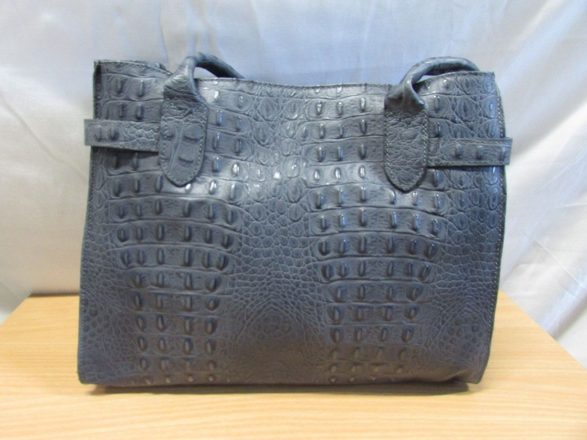 Lucy Bags Blue Crocodile Embossed Leather Bag (New With Tags) [Ref: Lucy-Mi-Tub 4-Mi] - Image 3 of 5