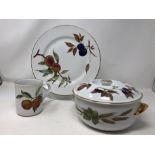 Approximately 60 pieces of Royal Worcester "Evesham" pattern tableware.