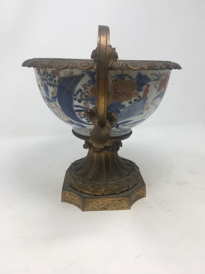 A French gilt bronze mounted Japanese export porcelain Imari bowl. - Image 2 of 3