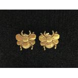 A pair of Harriet Glen design 18ct gold stud earrings in the form of bees.