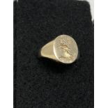 A 9ct gold gentleman's signet ring.