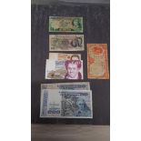 A small collection of bank notes (16) spanning the 20th Century.