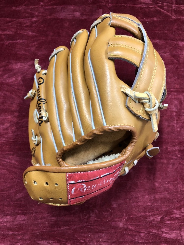 A Rawlings "Carl Ripton Jr" baseball glove.