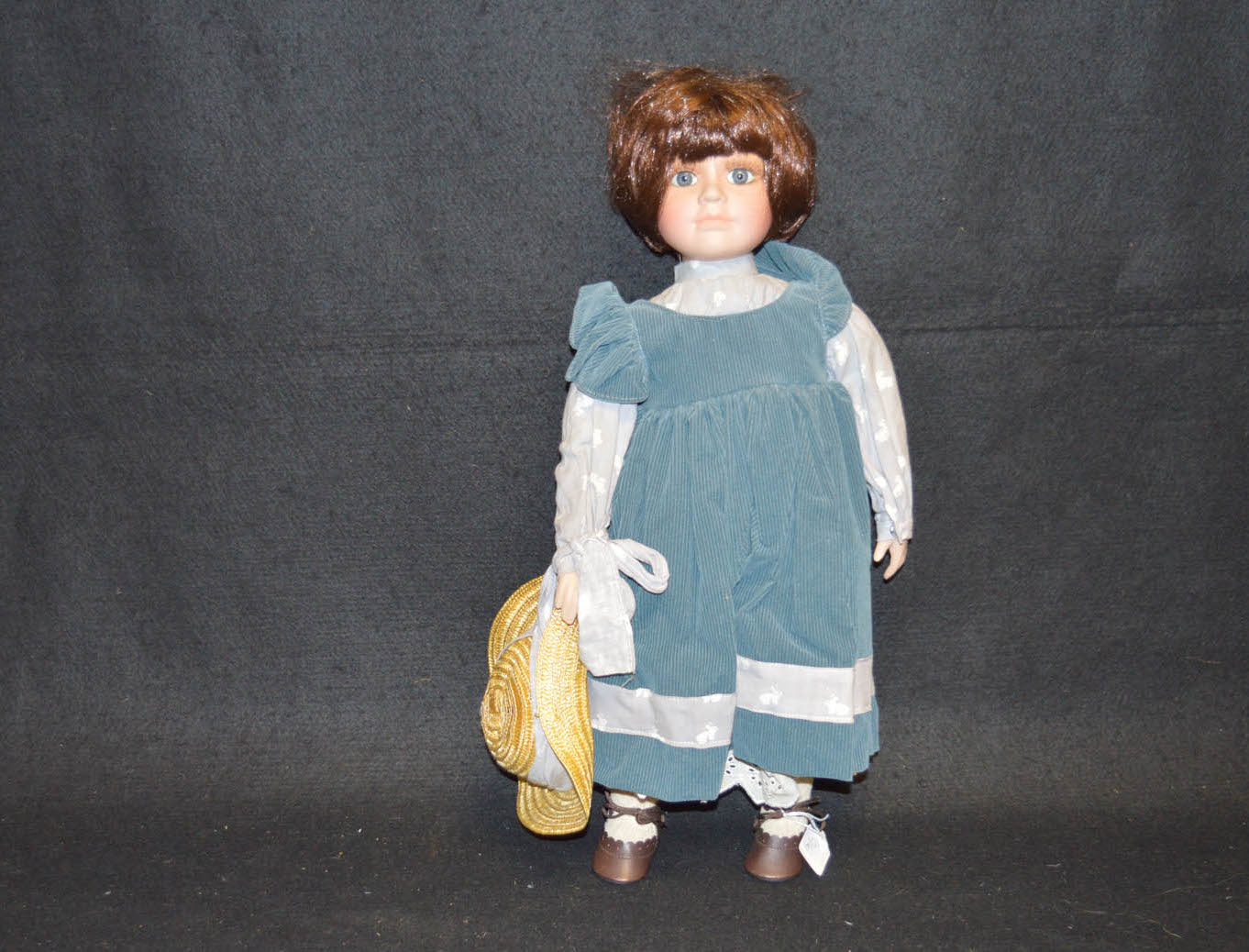 An Alberon Collectors Doll