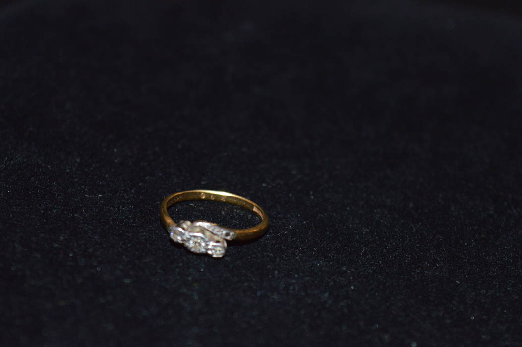 An 18ct Gold and Platinum Diamond Ring