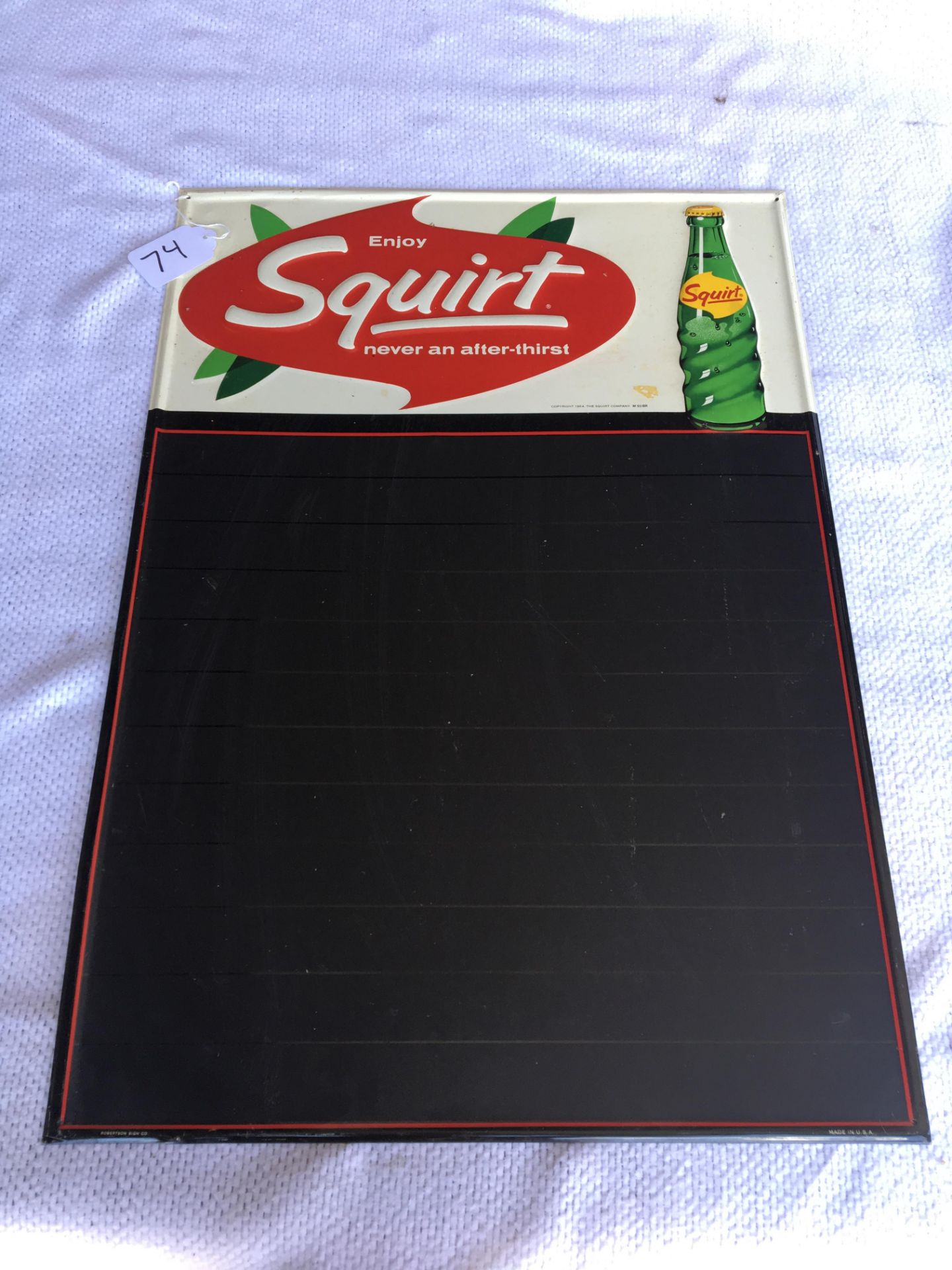 Squirt, 19 ½” x 28”, Marking Board Sign