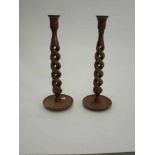 Decoratieve kandelaren, hout met getorste stelen, 42 cm hoog