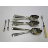 5x Lepels en 3x vorken, kleinbestek (plated spoons, forks)