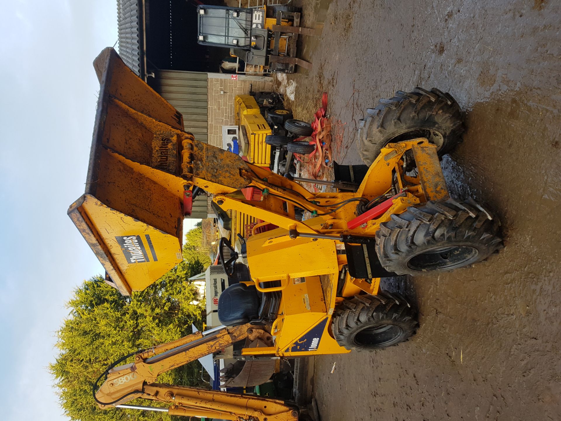 2013 THWAITES HILIFT 1 TONNE DUMPER, SHOWING - 1,265 HOURS *PLUS VAT* - Image 3 of 6