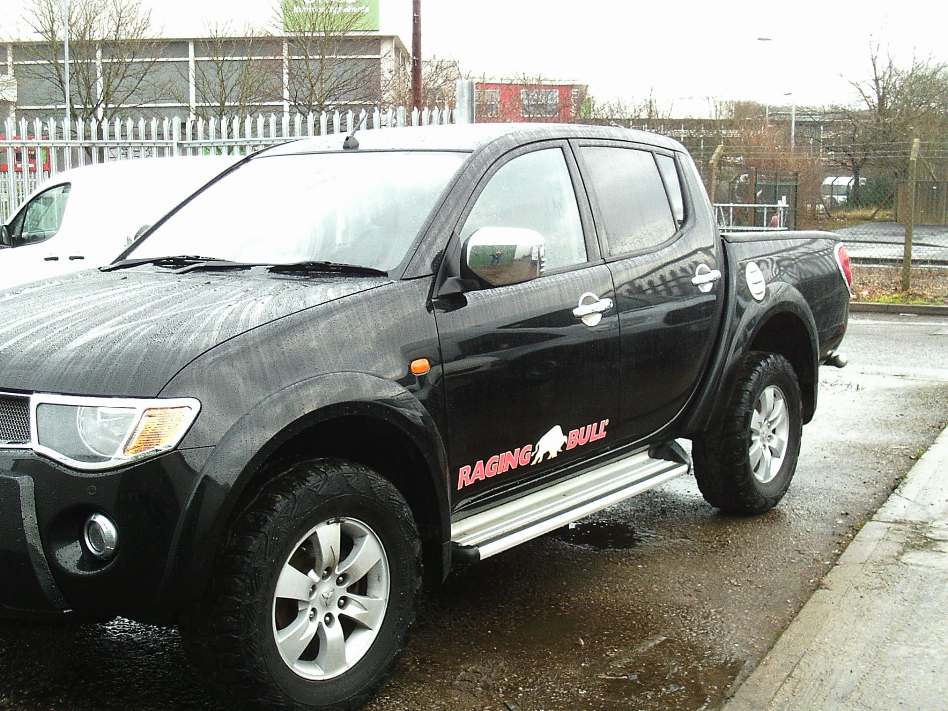 2008/58 REG MITSUBISHI L200 RAGING BULL DI-D DOUBLE CAB 2.5 DIESEL PICK-UP *PLUS VAT* - Image 5 of 20