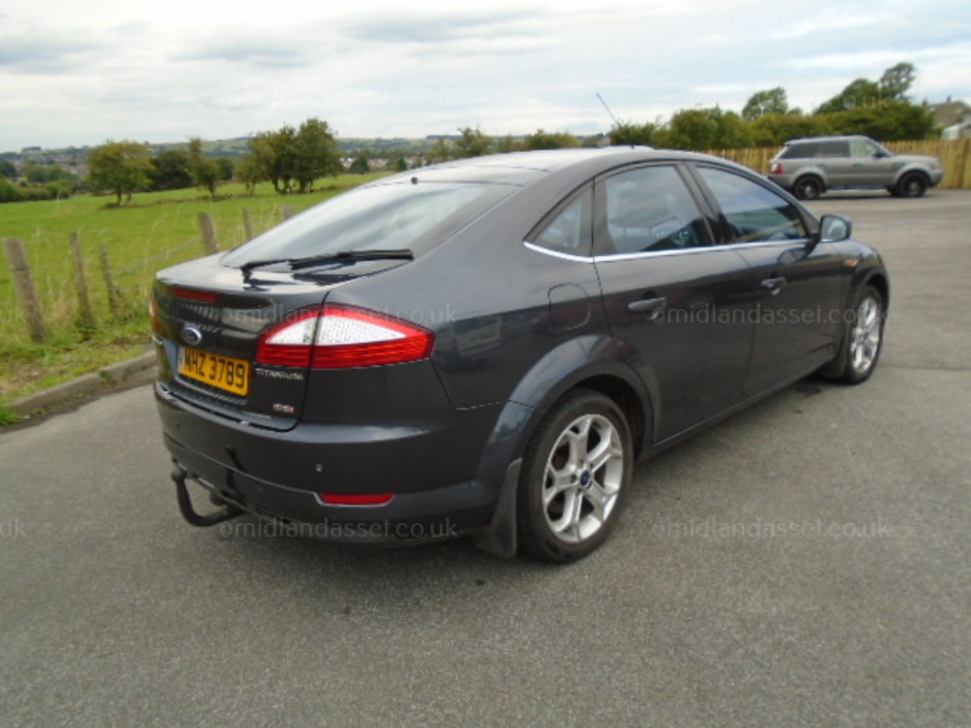 2009 REG FORD MONDEO TITANIUM 5 DOOR HATCHBACK ONE OWNER SERVICE HISTORY - Image 5 of 9