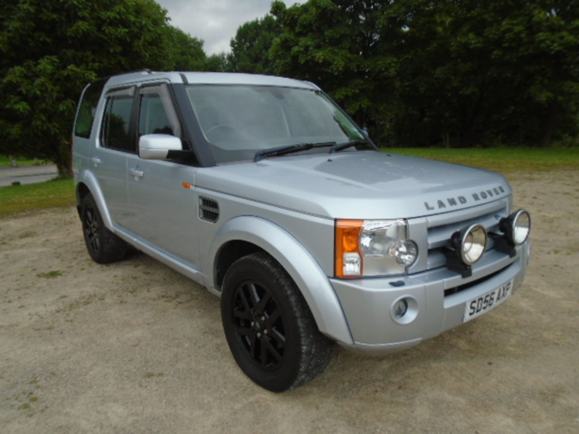 2006/56 REG LAND ROVER DISCOVERY TDV6 XS AUTOMATIC 2.7 DIESEL ESTATE *NO VAT* - Image 9 of 13