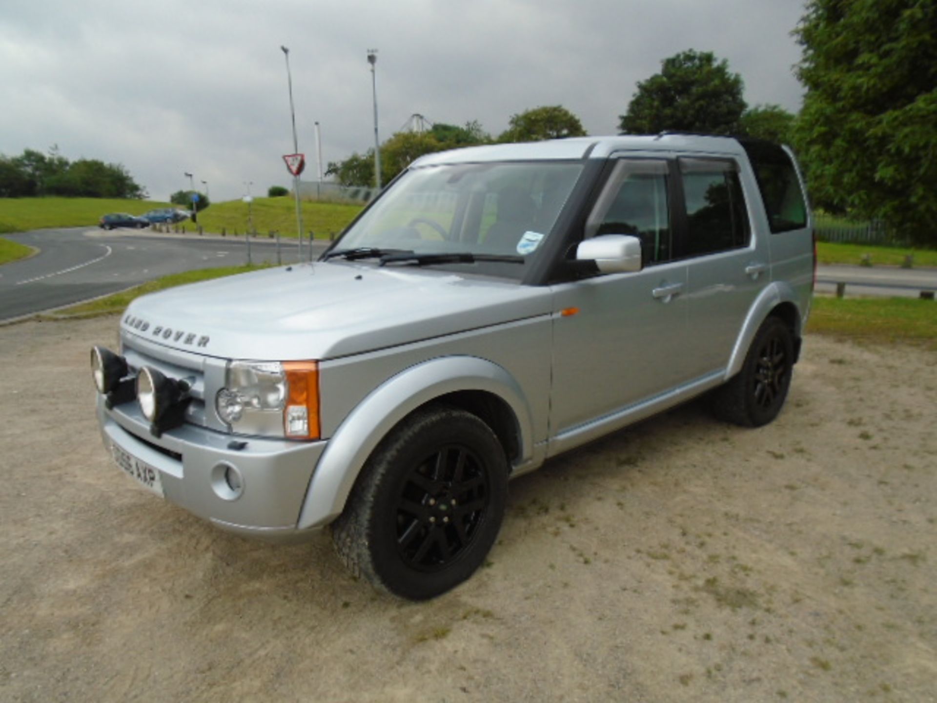 2006/56 REG LAND ROVER DISCOVERY TDV6 XS AUTOMATIC 2.7 DIESEL ESTATE *NO VAT* - Image 8 of 13