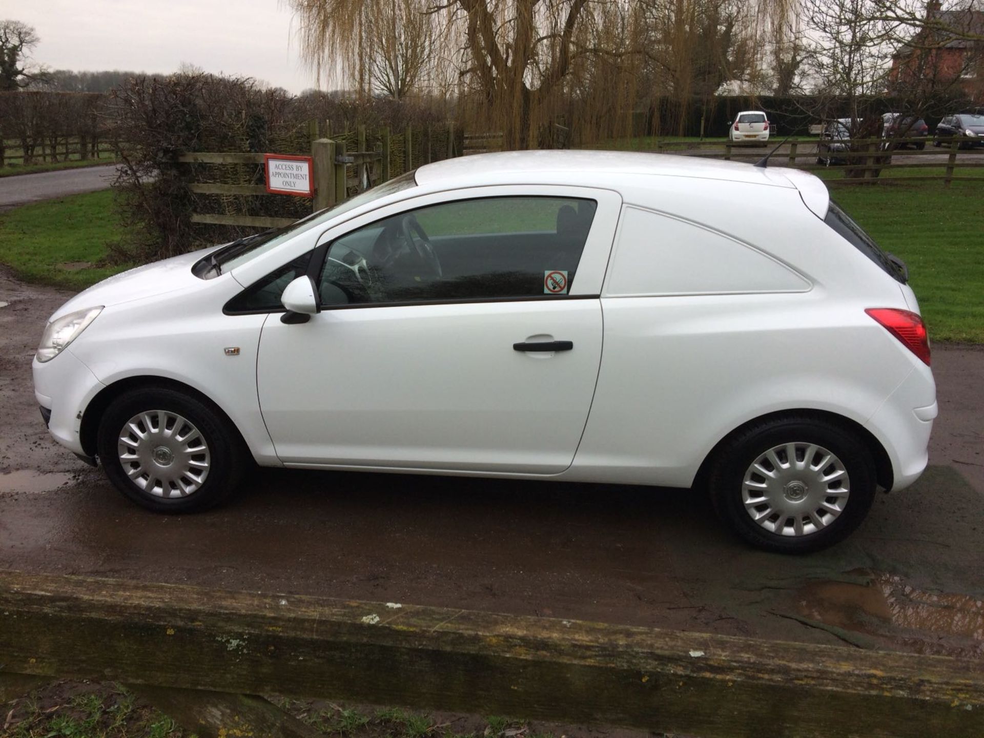 2009/09 REG VAUXHALL CORSA CDTI CAR DERIVED VAN ONE OWNER - Image 3 of 13